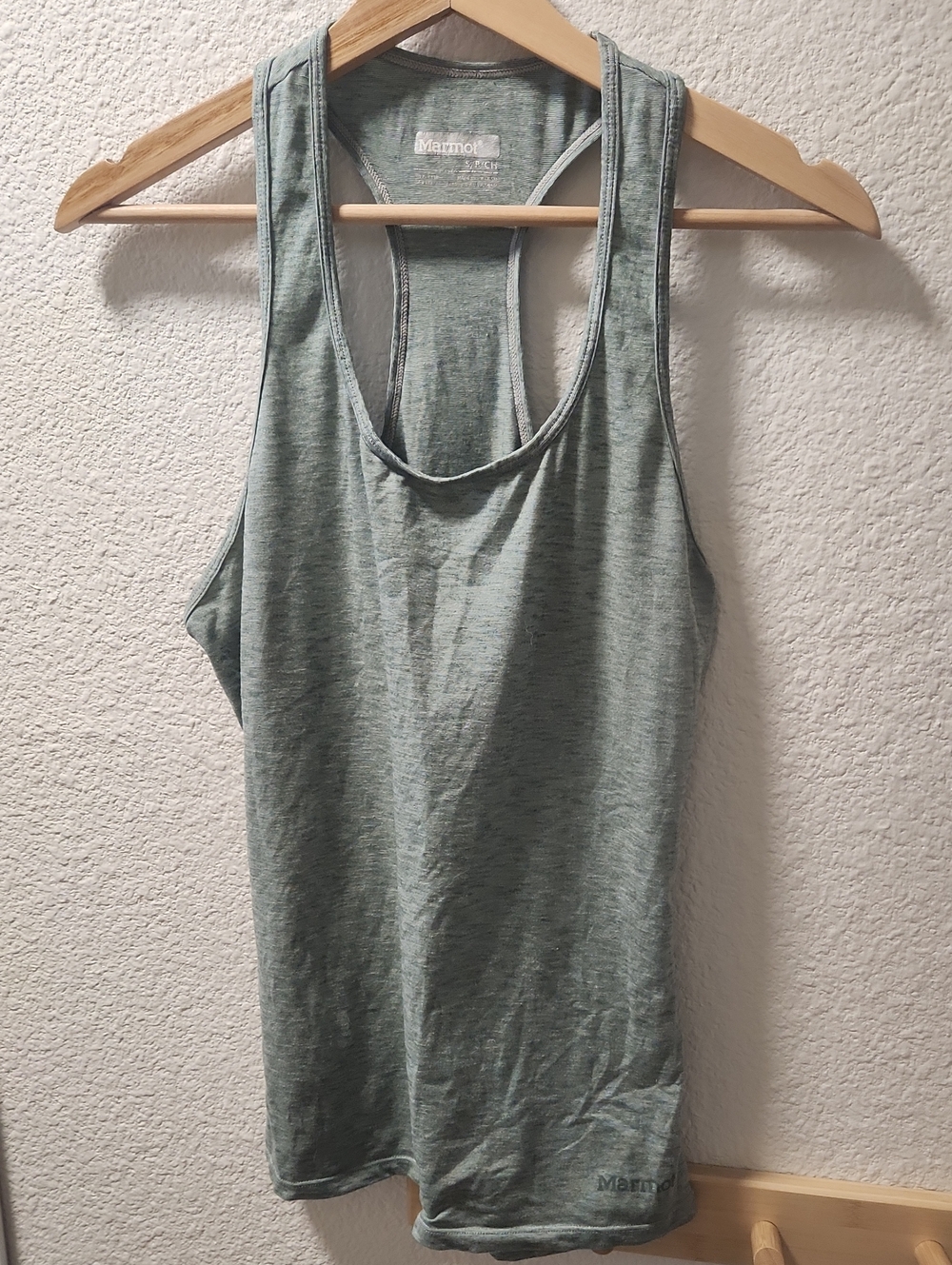 Marmot Tank Top Womens Small Green Sage Running Hiking Workout